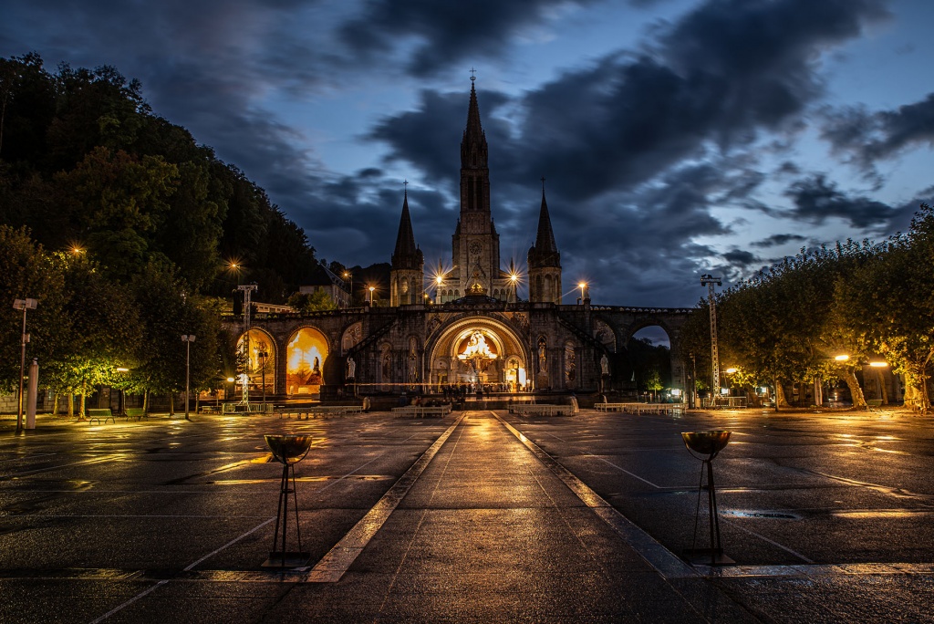 Rosary Basilica Lourdes